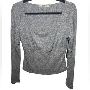 Liberty Love NWT grey babydoll crop top long sleeve size M